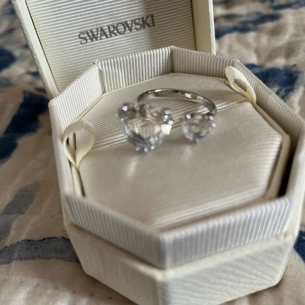 Swarovski double heart crystal & sterling silver ring size 8